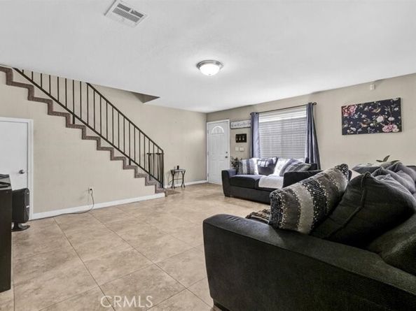 10316 S San Pedro Street, Los Angeles CA 90003