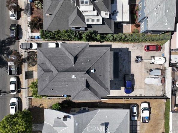2107 Oak Street, Los Angeles CA 90007