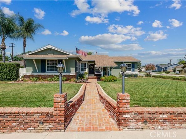 971 E Wanamaker Drive, Covina CA 91724