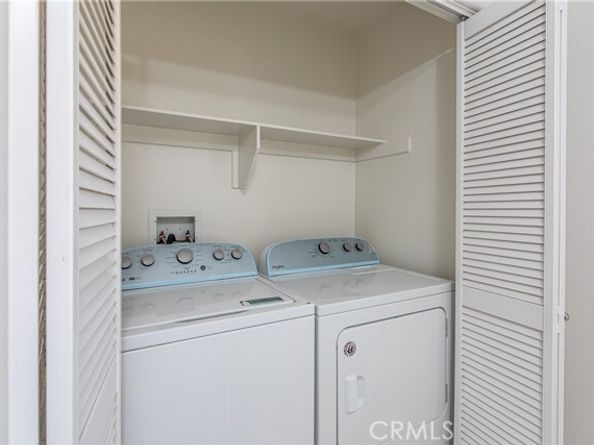 6840 De Celis Place 32, Van Nuys (los Angeles) CA 91406