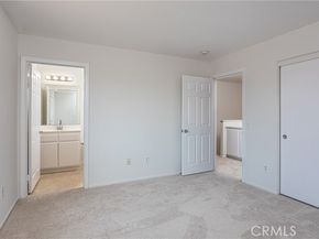 6840 De Celis Place 32, Van Nuys (los Angeles) CA 91406