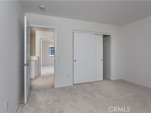 6840 De Celis Place 32, Van Nuys (los Angeles) CA 91406