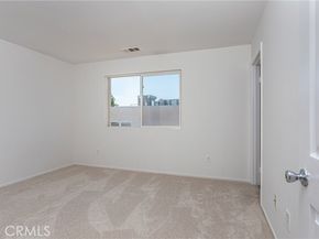 6840 De Celis Place 32, Van Nuys (los Angeles) CA 91406
