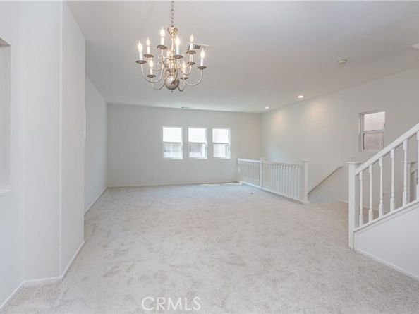 6840 De Celis Place 32, Van Nuys (los Angeles) CA 91406