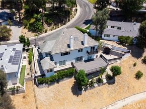 4918 Calvin Avenue, Tarzana (los Angeles) CA 91356