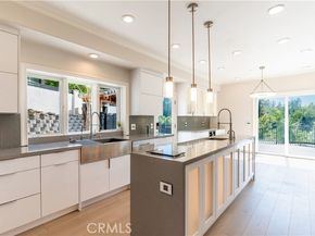 4918 Calvin Avenue, Tarzana (los Angeles) CA 91356