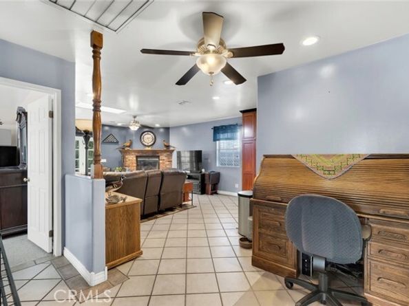 10227 Quill Avenue, Sunland (los Angeles) CA 91040