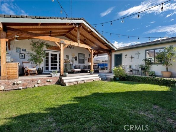 10227 Quill Avenue, Sunland (los Angeles) CA 91040