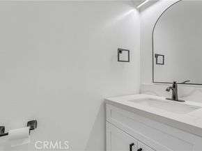 527 E Elmwood, Burbank CA 91501