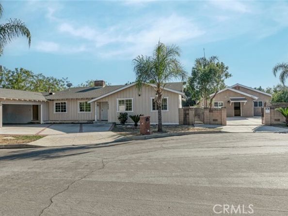 14230 Calahan, Panorama City (los Angeles) CA 91402