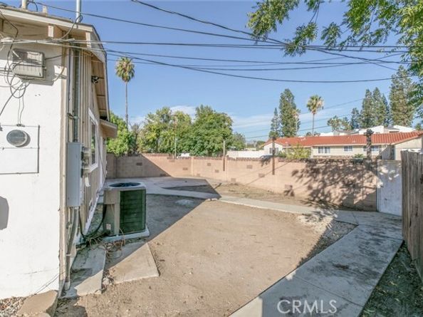 14230 Calahan, Panorama City (los Angeles) CA 91402