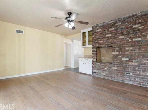 14230 Calahan, Panorama City (los Angeles) CA 91402