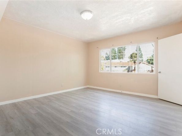 14230 Calahan, Panorama City (los Angeles) CA 91402