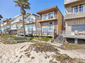 57 A Surfside Avenue, Surfside (seal Beach) CA 90743