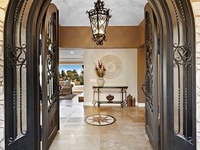 1542 La Loma, Tustin CA 92705