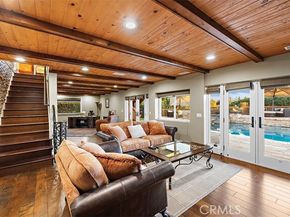 1542 La Loma, Tustin CA 92705