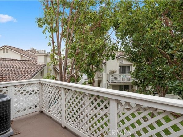 20981 Oakville 35, Lake Forest (el Toro) CA 92630