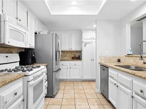 20981 Oakville 35, Lake Forest (el Toro) CA 92630