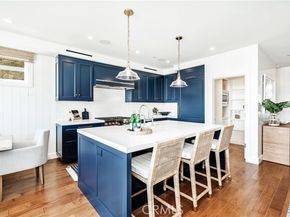 114 Oceanfront, Newport Beach CA 92661