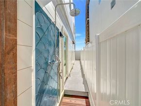 114 Oceanfront, Newport Beach CA 92661