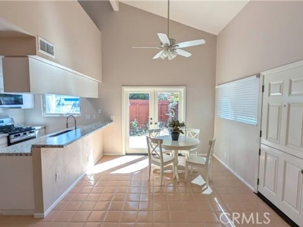 2302 Elden, Costa Mesa CA 92627