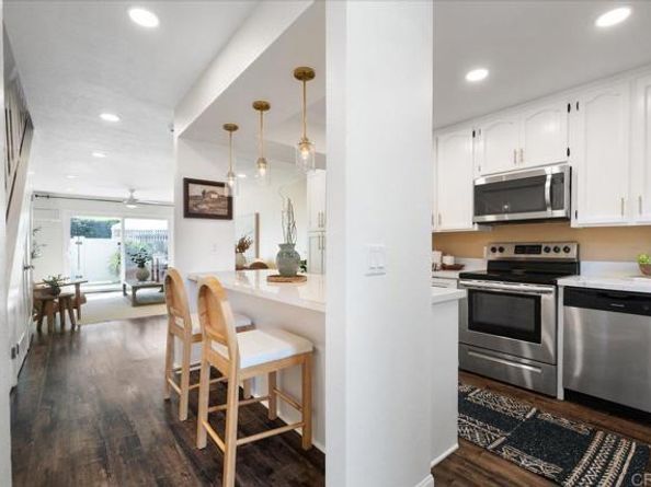 328 Winsome Place, Encinitas CA 92024
