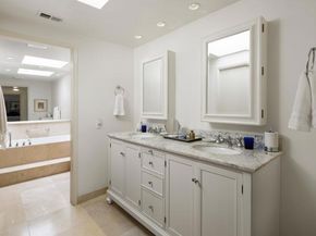 7961 Caminito Del Cid, La Jolla (san Diego) CA 92037