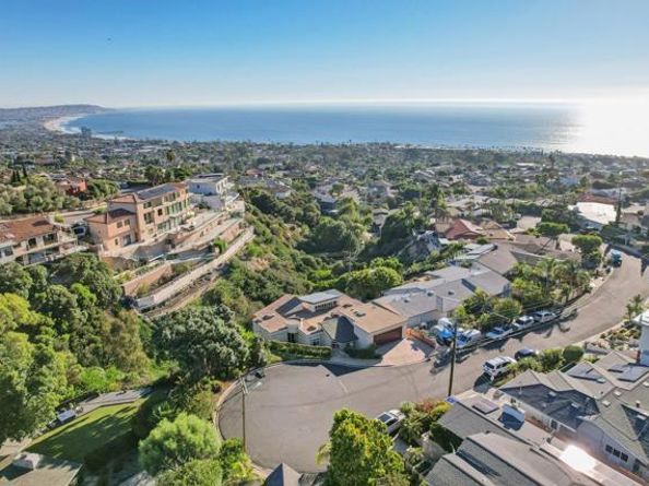 1177 Avenida Amantea, La Jolla (san Diego) CA 92037