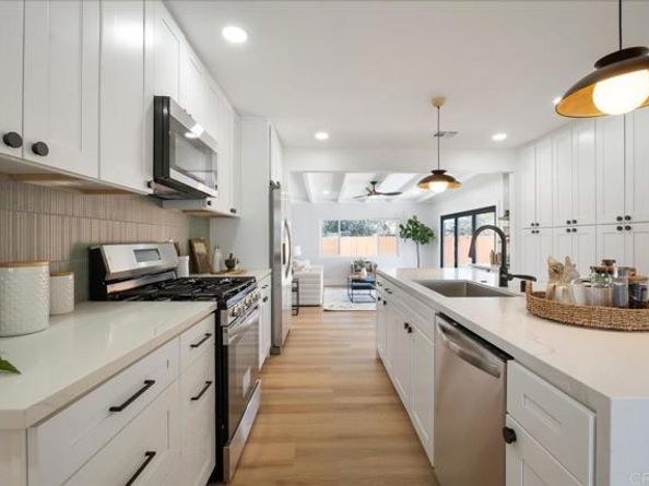 6920 Bruce Court, La Mesa CA 91942