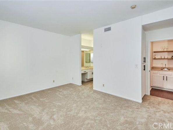 4280 Via Arbolada 219, Los Angeles CA 90042