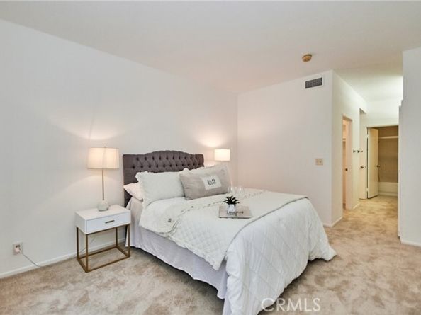 4280 Via Arbolada 219, Los Angeles CA 90042