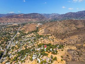 9728 Shadow Island Drive, Burbank CA 91040