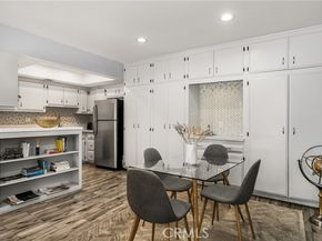 1351 N Crescent Heights 114, West Hollywood CA 90046