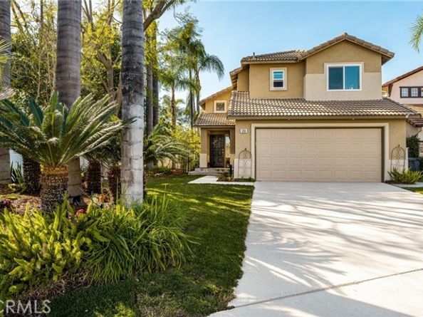 39 Touraine Place, Lake Forest (el Toro) CA 92610