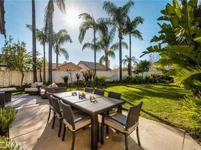 39 Touraine Place, Lake Forest (el Toro) CA 92610