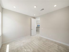 220 Edna Pkwy, Lake Forest (el Toro) CA 92630