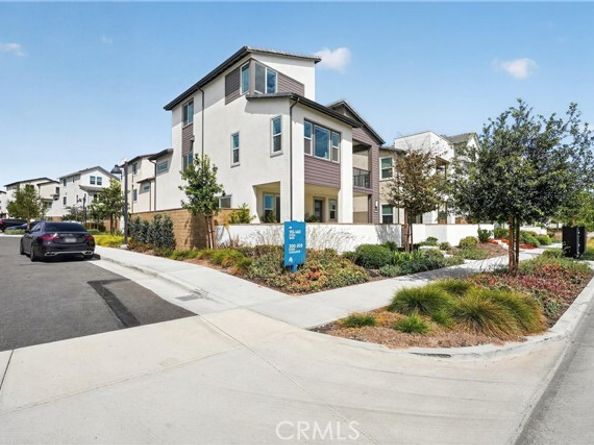 415 Flycatcher, Irvine CA 92618