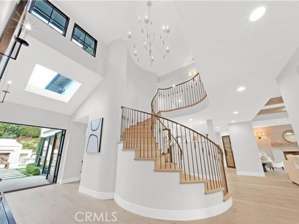 1807 Newport Hills Dr, Newport Beach CA 92660