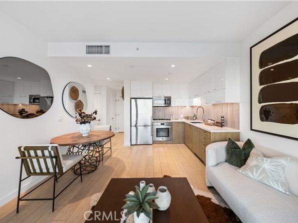 400 S Broadway 3109, Los Angeles CA 90013