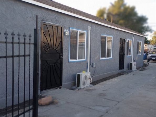 813 E Imperial, Los Angeles CA 90059