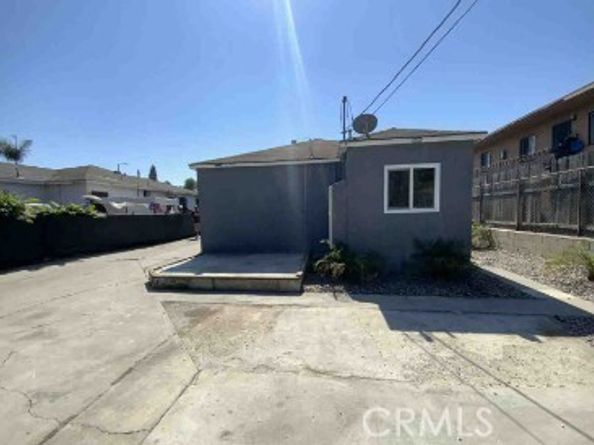 813 E Imperial, Los Angeles CA 90059