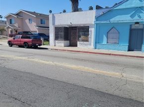 2051 Orange Avenue, Long Beach CA 90806