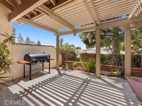 949 S Ridgecrest Circle, Anaheim CA 92807