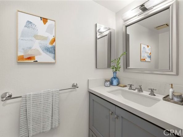 949 S Ridgecrest Circle, Anaheim CA 92807