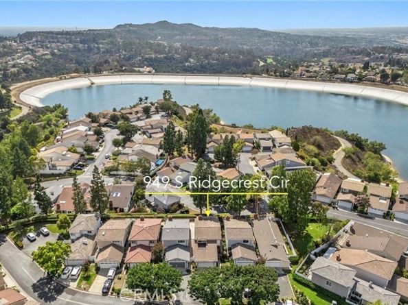 949 S Ridgecrest Circle, Anaheim CA 92807