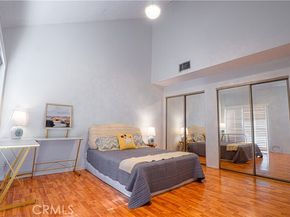 9620 Sepulveda Boulevard 4, North Hills (los Angeles) CA 91343