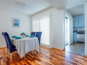9620 Sepulveda Boulevard 4, North Hills (los Angeles) CA 91343