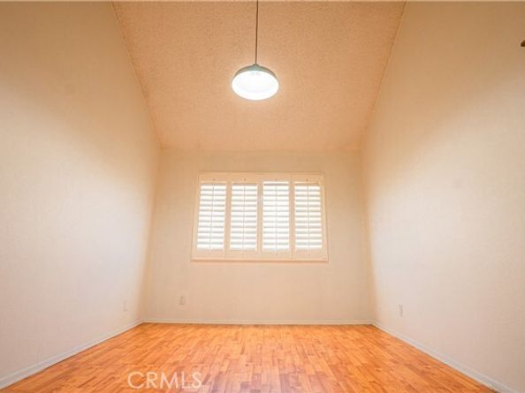 9620 Sepulveda Boulevard 4, North Hills (los Angeles) CA 91343
