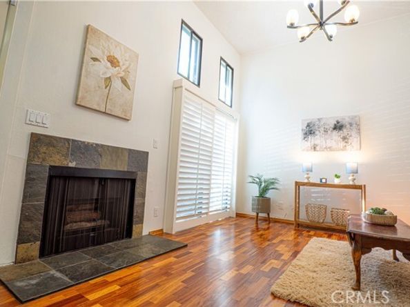 9620 Sepulveda Boulevard 4, North Hills (los Angeles) CA 91343