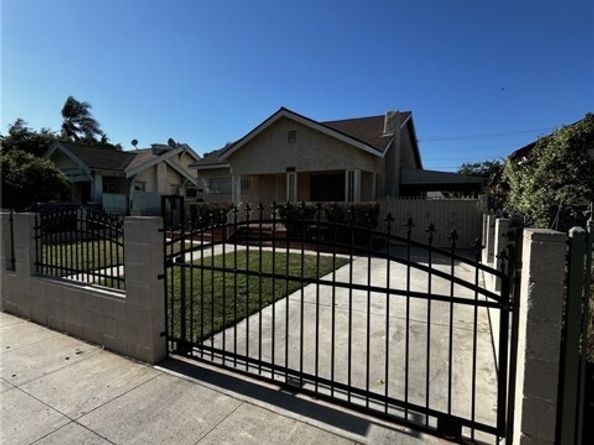1449 W 45th Street, Los Angeles CA 90062